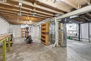 8420 N Smith St, Portland, OR 97203 - Photo 15