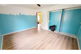 168 NE Broadway St, Myrtle Creek, OR 97457 - Photo 11
