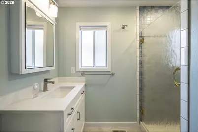 17295 Hanneman Ct, Gladstone, OR 97027 - Photo 15