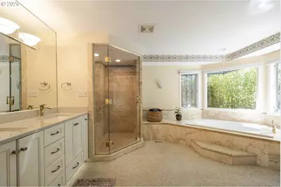 17295 Hanneman Ct, Gladstone, OR 97027 - Photo 13