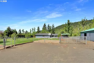 37410 Hills Creek Rd, Springfield, OR 97478 - Photo 23