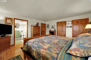 37410 Hills Creek Rd, Springfield, OR 97478 - Photo 13