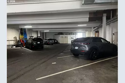 2611 NW Upshur St #207, Portland, OR 97210 - Photo 3