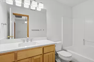 18211 NE 33rd Cir, Vancouver, WA 98682 - Photo 31
