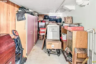 15325 SE Stark St, Portland, OR 97233 - Photo 23
