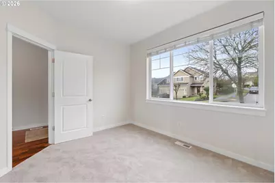 12818 SE Meadehill Ave, Happy Valley, OR 97086 - Photo 7