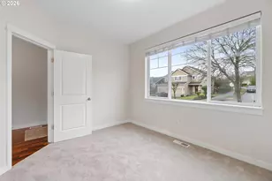 12818 SE Meadehill Ave, Happy Valley, OR 97086 - Photo 7