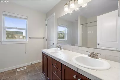 12818 SE Meadehill Ave, Happy Valley, OR 97086 - Photo 41