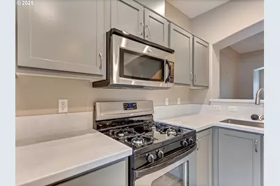 15416 SW Mallard Dr #104, Beaverton, OR 97007 - Photo 13