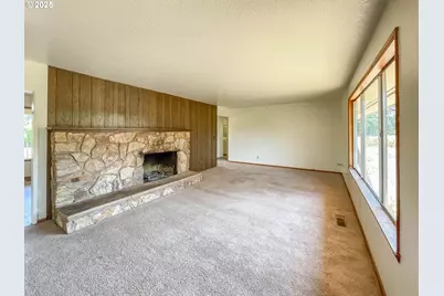 765 O C Brown Rd, Roseburg, OR 97470 - Photo 11