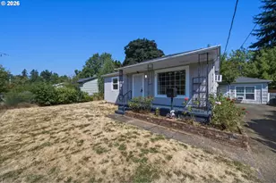 11005 NE Schuyler St, Portland, OR 97220 - Photo 17