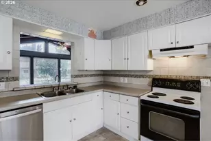 640 N Morton St, Newberg, OR 97132 - Photo 9