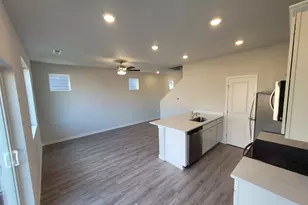 745 NE 13th St, Battle Ground, WA 98604 - Photo 3