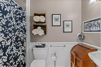 11006 SE 119th Ct, Happy Valley, OR 97086 - Photo 19