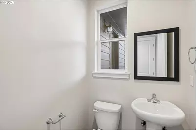 750 Magnolia Ave, Woodburn, OR 97071 - Photo 7