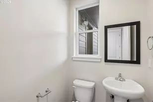 750 Magnolia Ave, Woodburn, OR 97071 - Photo 7