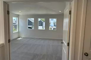 750 Magnolia Ave, Woodburn, OR 97071 - Photo 9