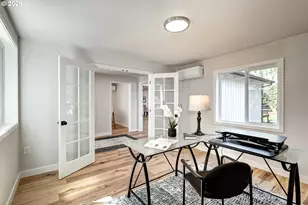 8885 SW White Pine Ln, Portland, OR 97225 - Photo 5