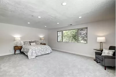 8885 SW Whitepine Ln, Portland, OR 97225 - Photo 27