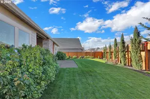 928 SW Coral St, Junction City, OR 97448 - Photo 27