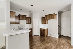 1164 SE Alika Ave, Hillsboro, OR 97123 - Photo 17
