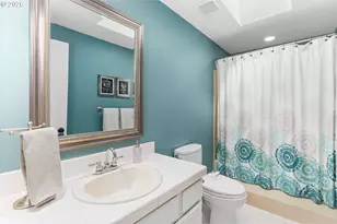 4674 SW Flower Pl, Portland, OR 97221 - Photo 29