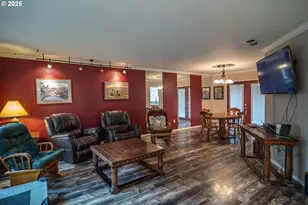 1006 Woodwillow Dr, Roseburg, OR 97471 - Photo 7