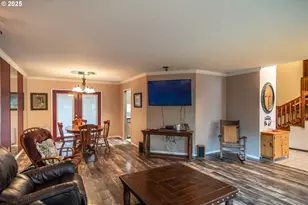 1006 Woodwillow Dr, Roseburg, OR 97471 - Photo 9