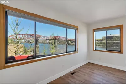820 NW Naito Pkwy #G11, Portland, OR 97209 - Photo 37