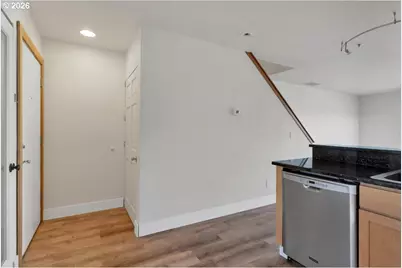 820 NW Naito Pkwy #G11, Portland, OR 97209 - Photo 19