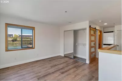 820 NW Naito Pkwy #G11, Portland, OR 97209 - Photo 39