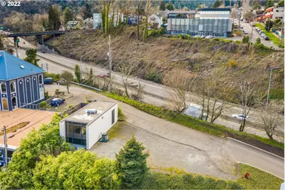 4530 S Kelly Ave, Portland, OR 97239 - Photo 5