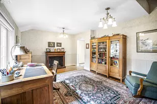 898 NW Riverside Blvd, Bend, OR 97703 - Photo 15