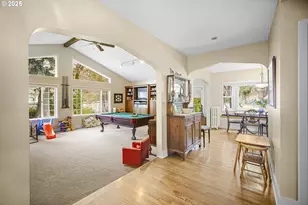 898 NW Riverside Blvd, Bend, OR 97703 - Photo 9