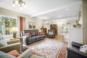 898 NW Riverside Blvd, Bend, OR 97703 - Photo 7