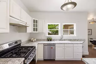 2915 NE 54th Ave, Portland, OR 97213 - Photo 9