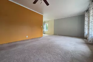 2118 SE Chinaberry Ave, Roseburg, OR 97470 - Photo 17