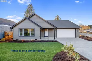 1325 Cottonwood Pl, Cottage Grove, OR 97424 - Photo 1