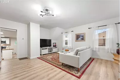 6099 NE Going St, Portland, OR 97218 - Photo 5