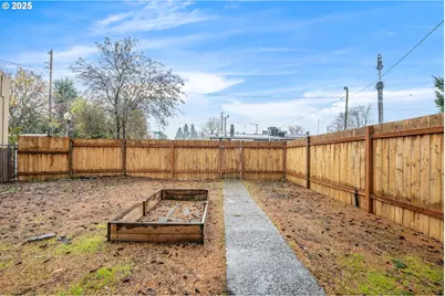 6099 NE Going St, Portland, OR 97218 - Photo 37