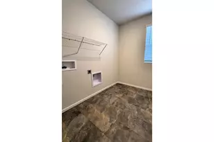 2960 V St, Springfield, OR 97477 - Photo 19
