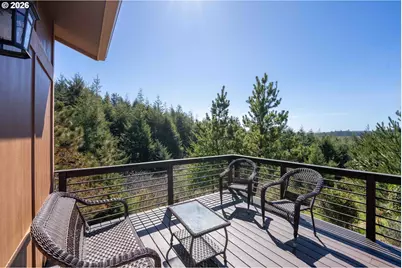 1225 Nautical Ln, Coos Bay, OR 97420 - Photo 9