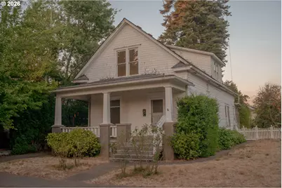 5914 N Burrage Ave, Portland, OR 97217 - Photo 1