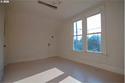 5914 N Burrage Ave, Portland, OR 97217 - Photo 17