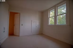5914 N Burrage Ave, Portland, OR 97217 - Photo 9