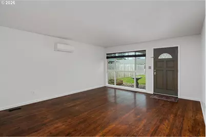 1903 SE 158th Ave, Portland, OR 97233 - Photo 5