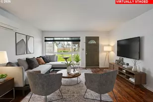 1903 SE 158th Ave, Portland, OR 97233 - Photo 3