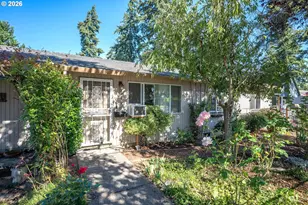 8416 SE 72nd Ave, Portland, OR 97206 - Photo 3