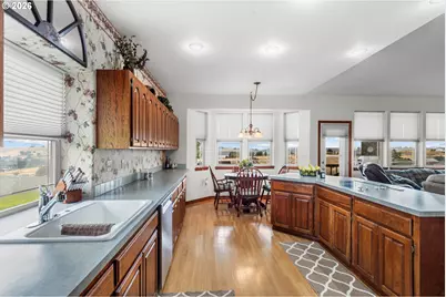 70961 Arabian Dr, Pendleton, OR 97801 - Photo 11