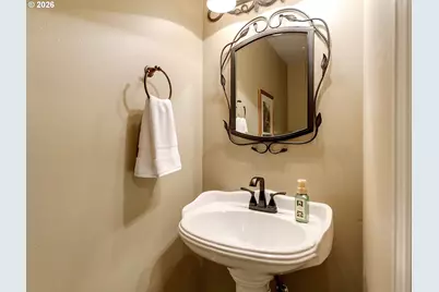 11074 SE Westchester Ave, Happy Valley, OR 97086 - Photo 17